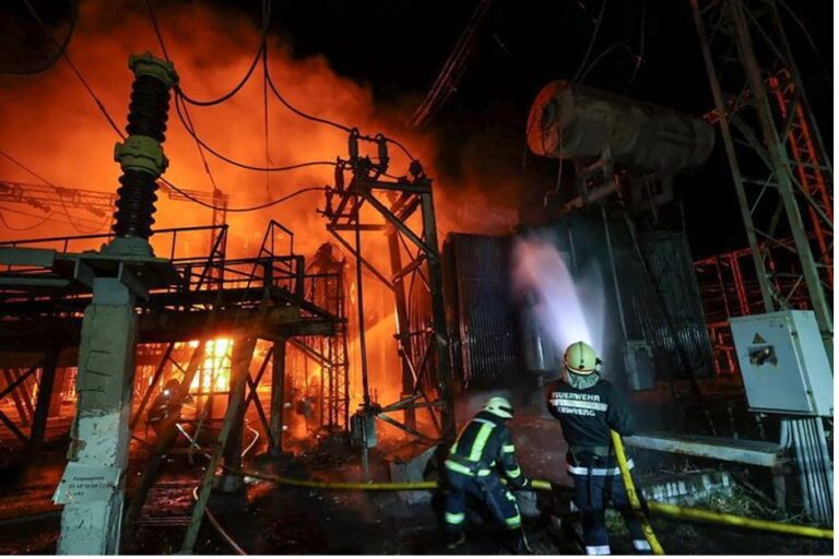 Операція 1 генератор 1 село, щоб допомогти українським селам впоратися з відключеннями електроенергії