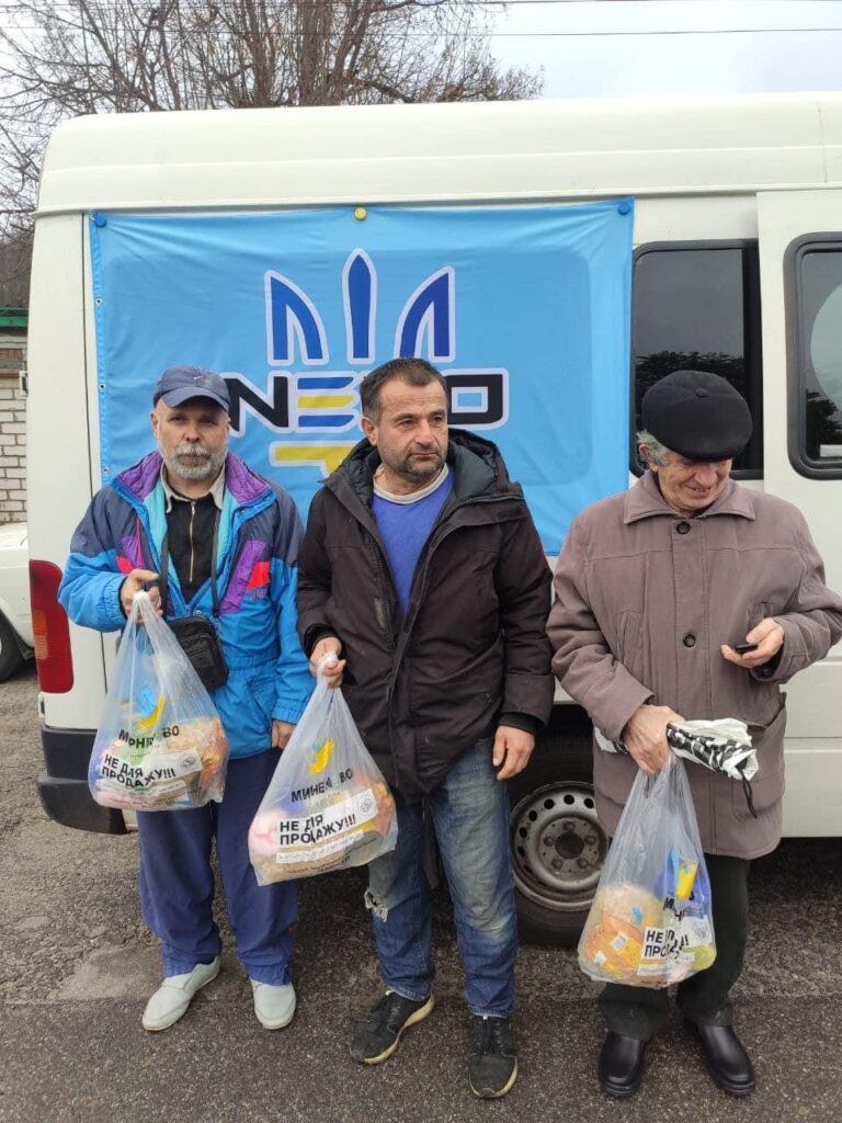 Nouvelle distribution d’aide à Mala Danilivka (oblast de Kharkiv)