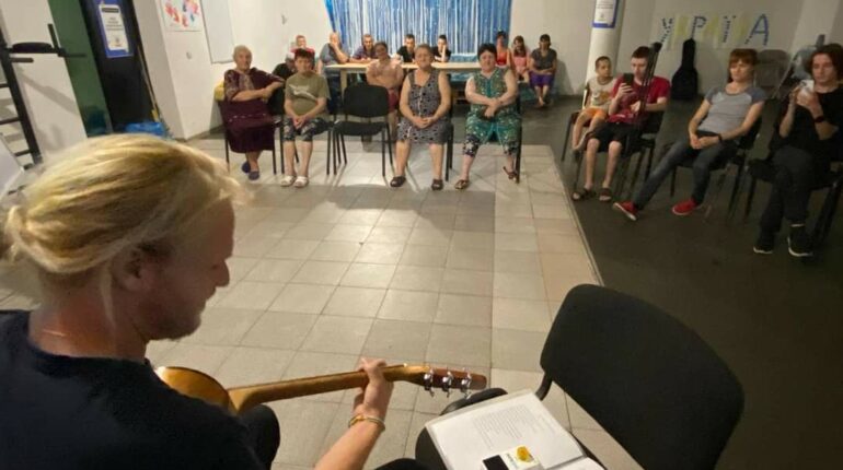 A musical bubble to drown out the sound of sirens and bombs