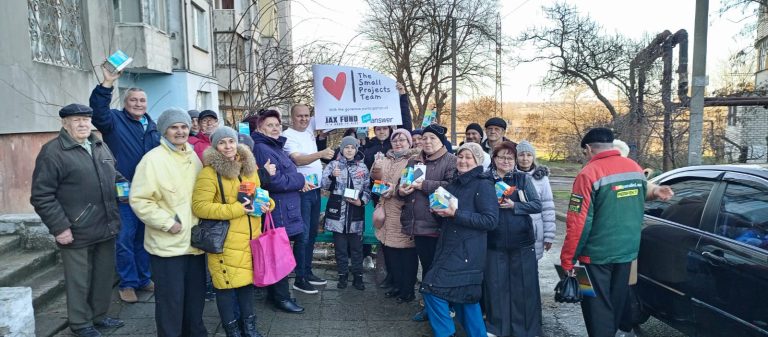 220 nouveaux kits “StayInTouch” en cours de distribution à Kherson