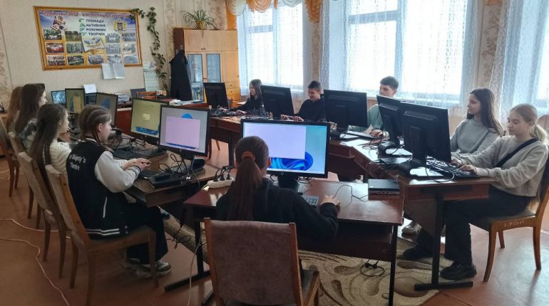 Opening of two computer rooms in schools in the Cherkasy region