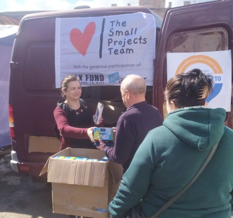 Programme StayInTouch : 300 nouveaux kits distribués autour de Kherson