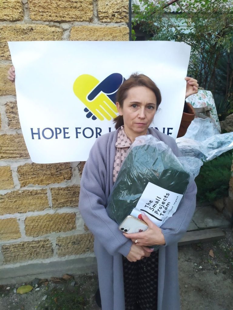 c9b325d3-87b6-417f-9509-b796d045b1eb