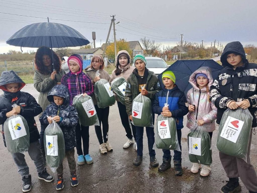 fb53df24-6005-4676-a59d-c0d65e25c591