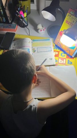 5787A23C-34CE-47C6-BDA0-B822C7417A56_1_105_c