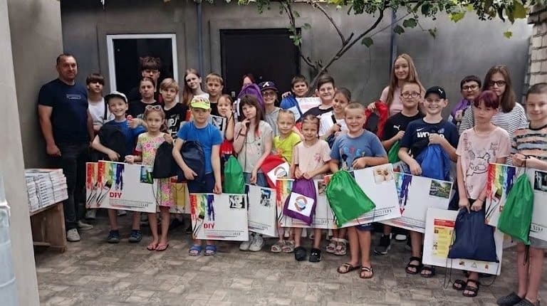 Continuation of our “creative bags” programme for children in Kherson