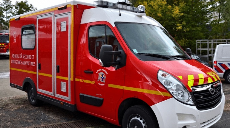 Dispatch of an ambulance for evacuations in Kramatorsk